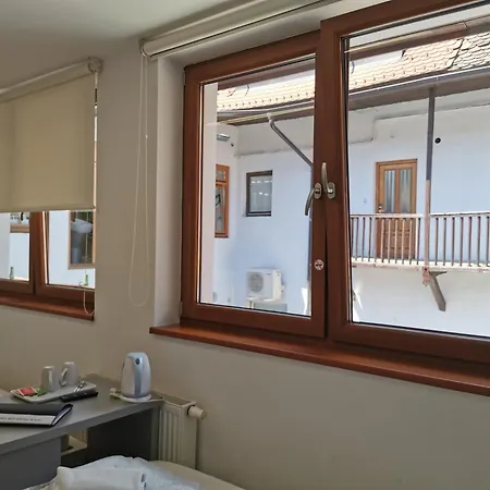 Pensionat Sincere 1830 2*