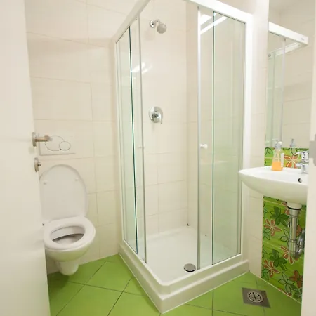 Sincere 1830 Ljubljana