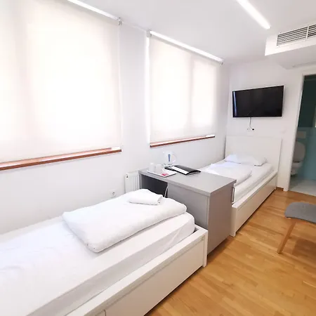 Sincere 1830 Gostinjska kuća 2*