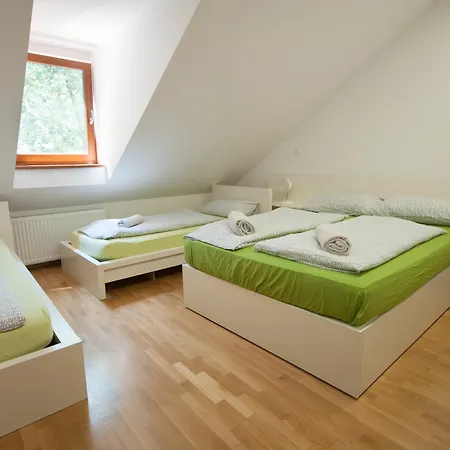 Sincere 1830 2* Ljubljana