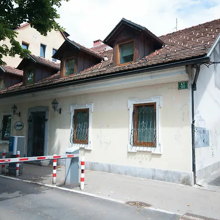 Guest house Sincere 1830