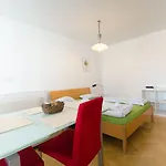 Sincere 1830 2* Lublaň