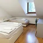 Sincere 1830 Penzion Lublaň