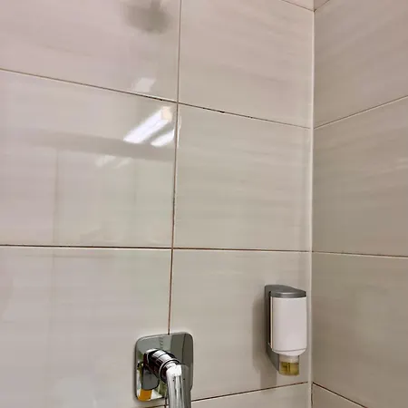 Πανσιόν Sincere 1830