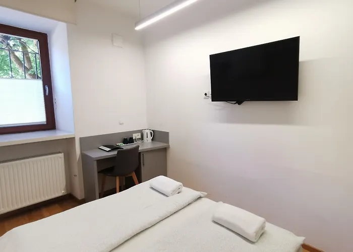 Sincere 1830 Πανσιόν